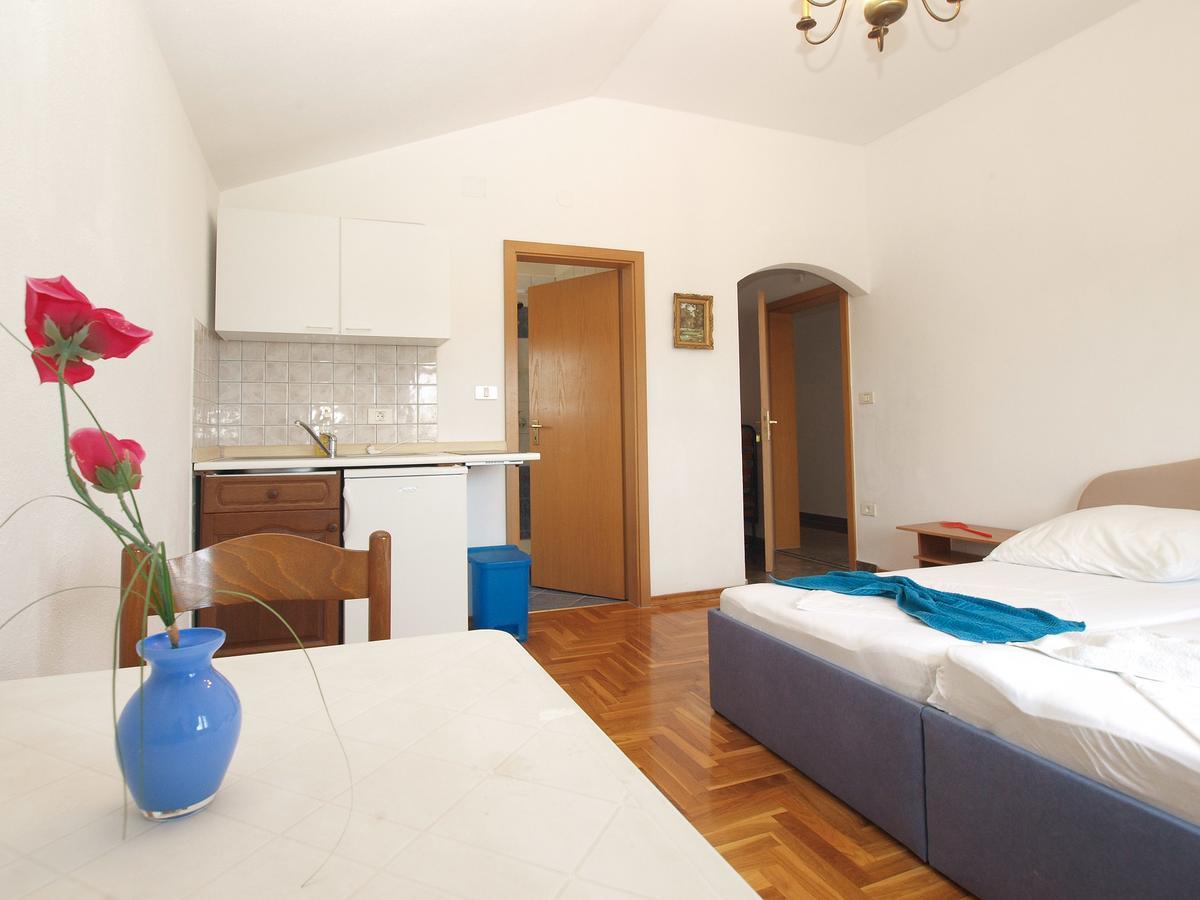 Apartments Anto 1598 Fažana Kültér fotó