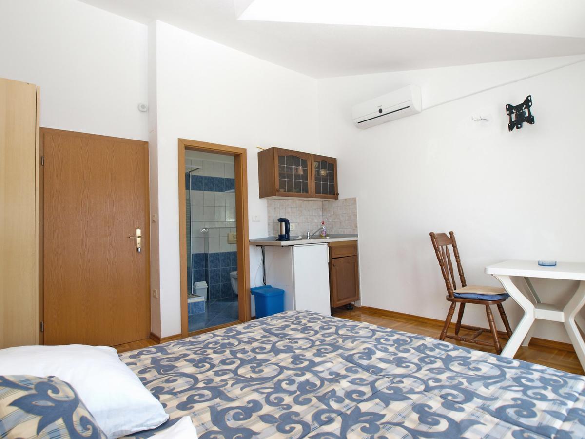 Apartments Anto 1598 Fažana Kültér fotó