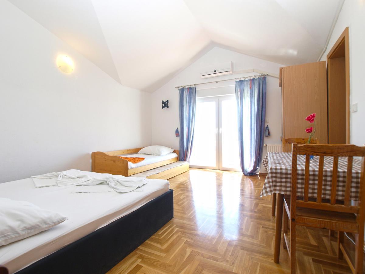 Apartments Anto 1598 Fažana Kültér fotó